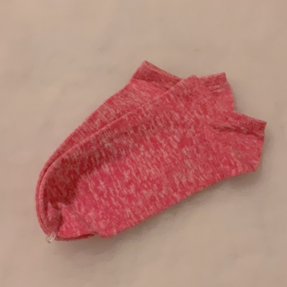 3 / $9.00 HUE Marled No-Show Socks - NWOT